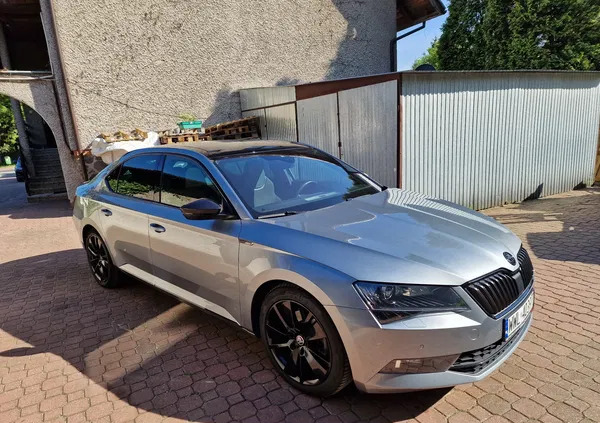 skoda Skoda Superb cena 128000 przebieg: 96400, rok produkcji 2019 z Kobyłka